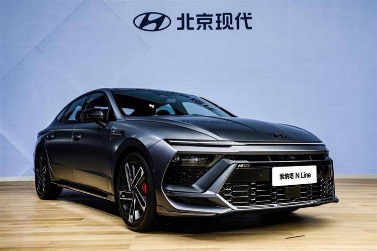 索纳塔新能源多少钱,索纳塔油电混合动力怎么样