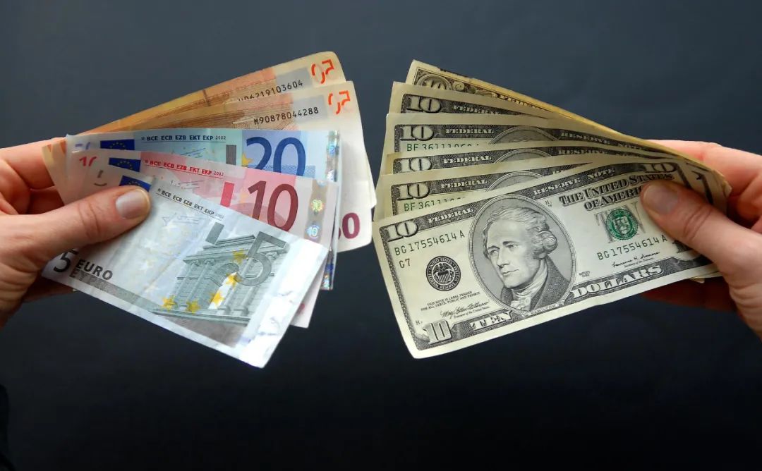 关于usd属于什么币种的货币的信息